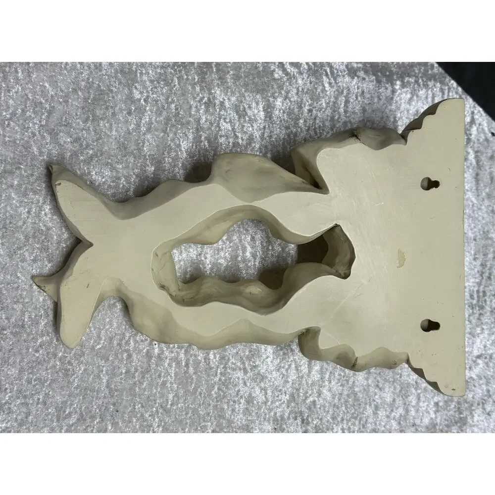 Distressed bow wall mount Floating shelf Resin bedroom bathroom EUC Set of 2